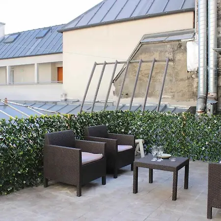 Apartamento Luxueux Avec Terrasse Vue Sur Tout - Opera - Grands Boulevards - Republique - Musee Grevin - 6 Personnes *