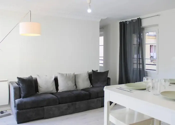 Luxueux Avec Terrasse Vue Sur Tout - Opera - Grands Boulevards - Republique - Musee Grevin - 6 Personnes * Paris